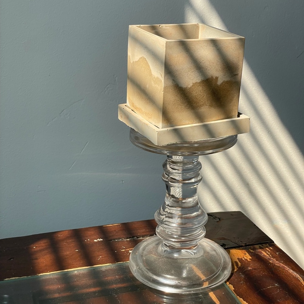 Square Cement Container - Picture 5 of 5